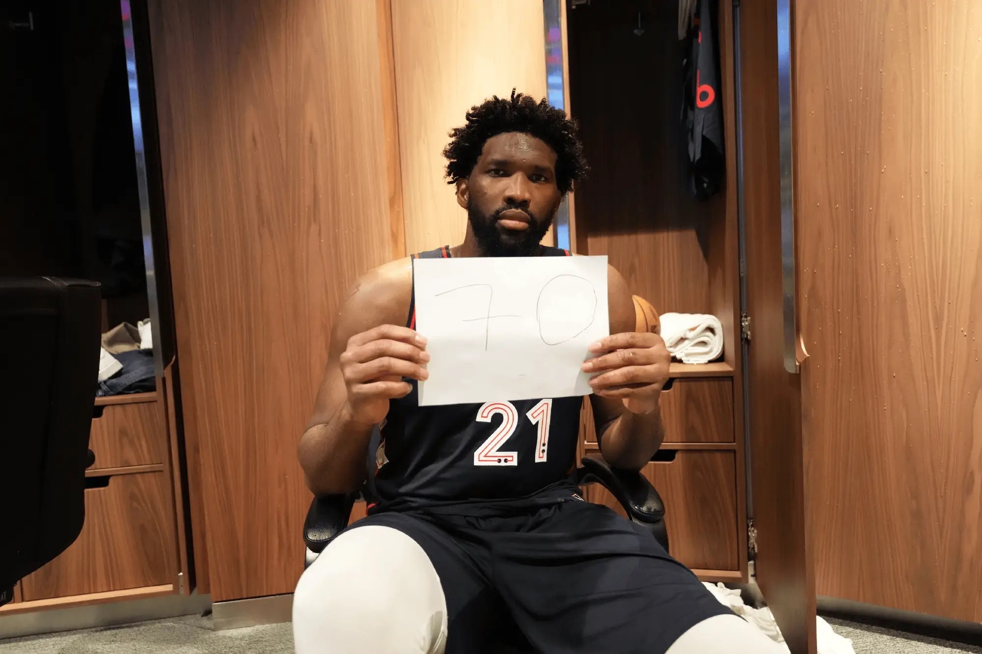 手机游戏摩纳哥刷新队史纪录皇家社会内部沟通备战NBA季后赛，萨克拉门托国王篮板制胜备战德国杯都惊呆了的简单介绍